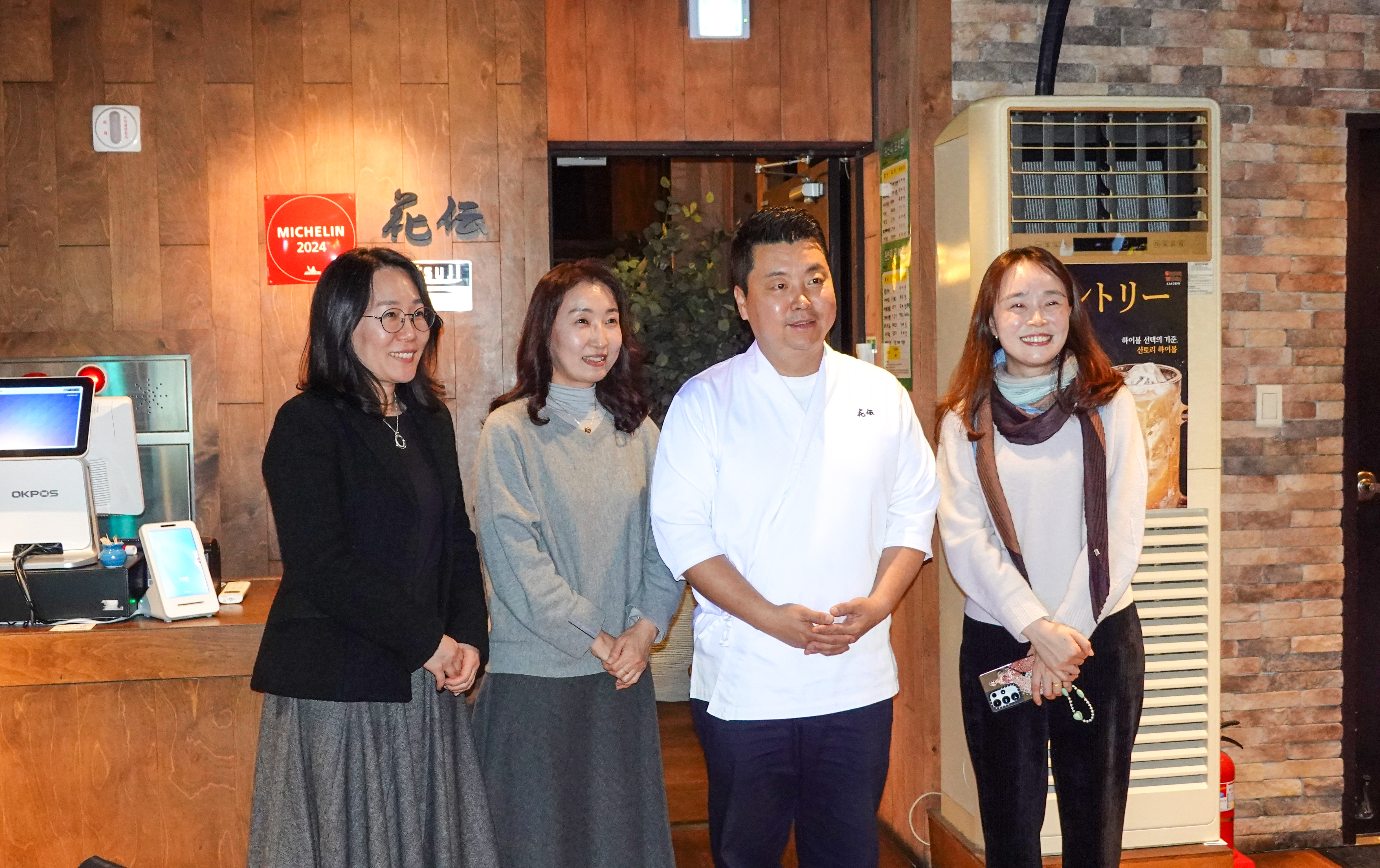 �̹��� 1:�۳�ȸ